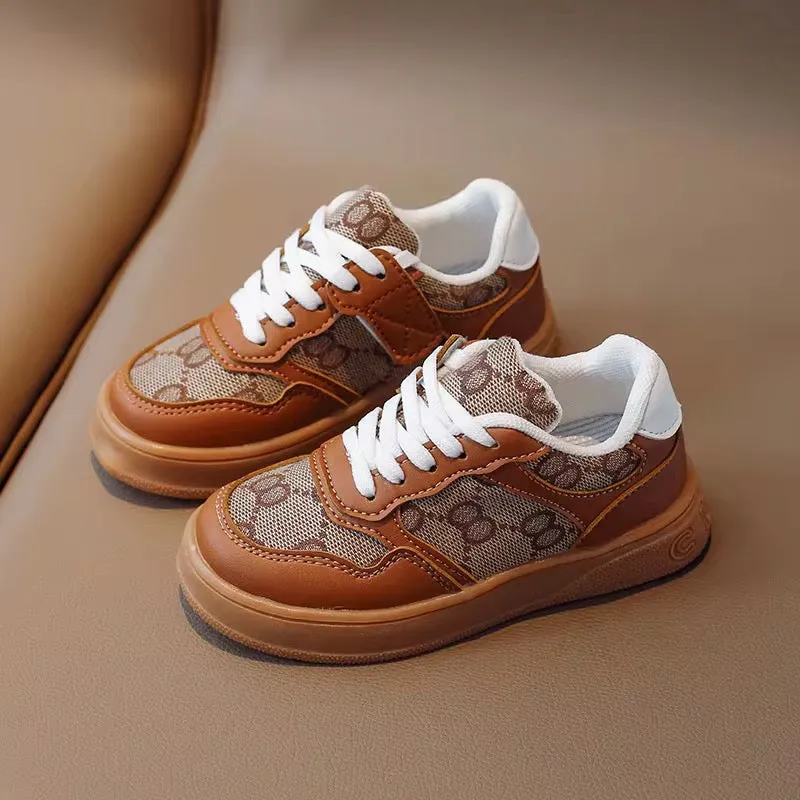 أحذية كاجوال جيدة التهوية   Breathable casual shoes