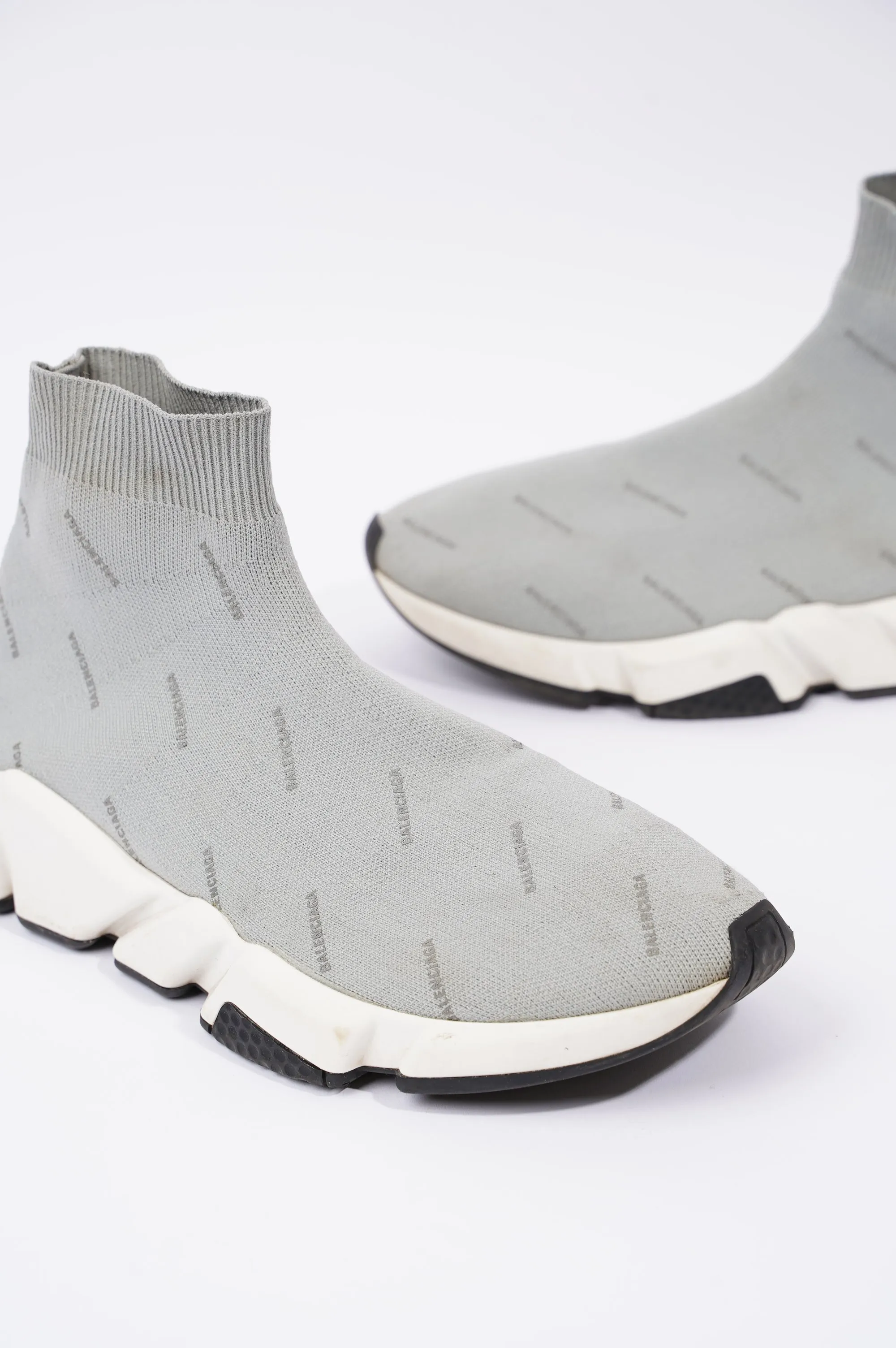 Balenciaga Mens Speed Grey Logo All Over EU 40 / UK 6