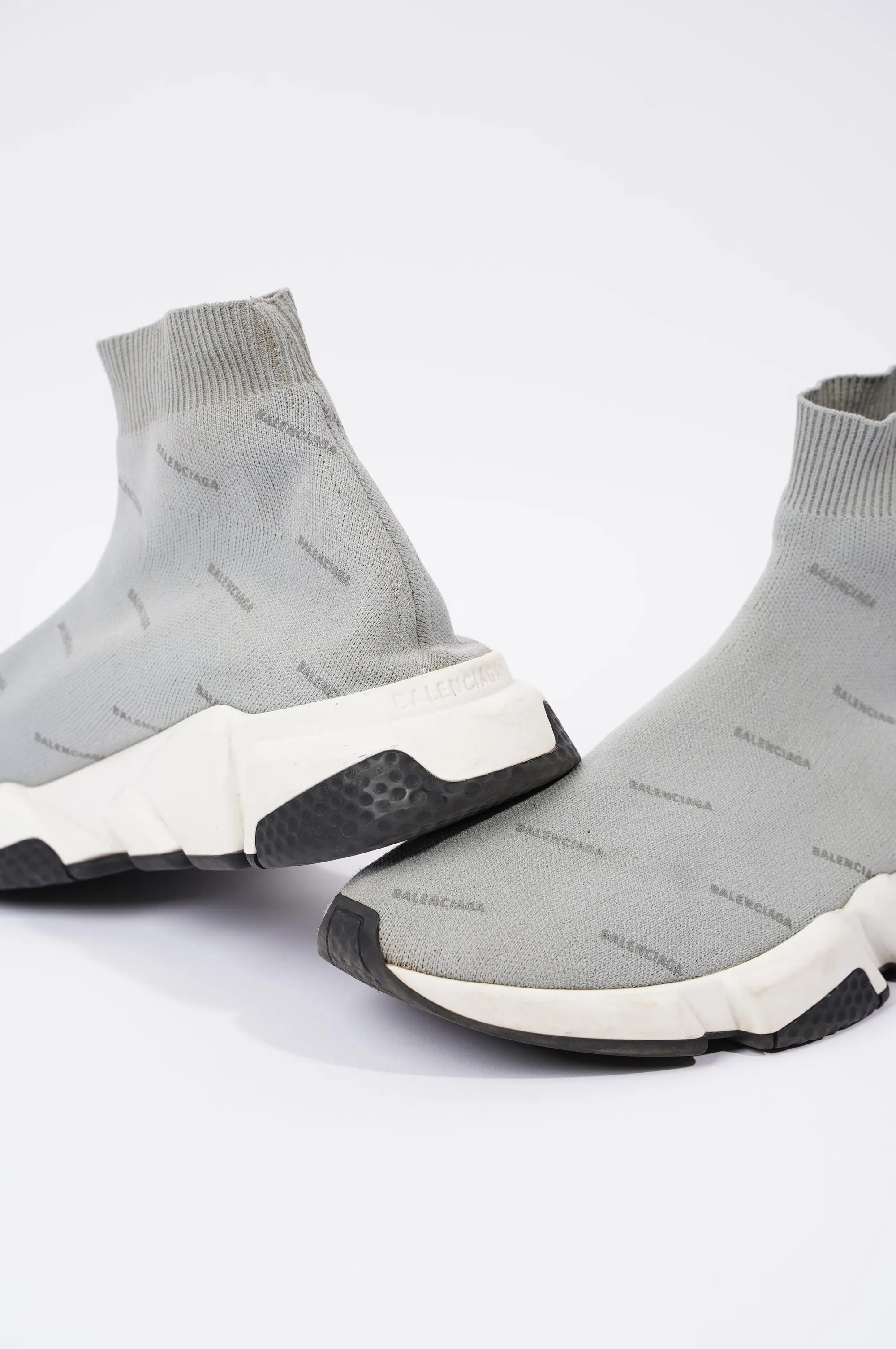 Balenciaga Mens Speed Grey Logo All Over EU 40 / UK 6