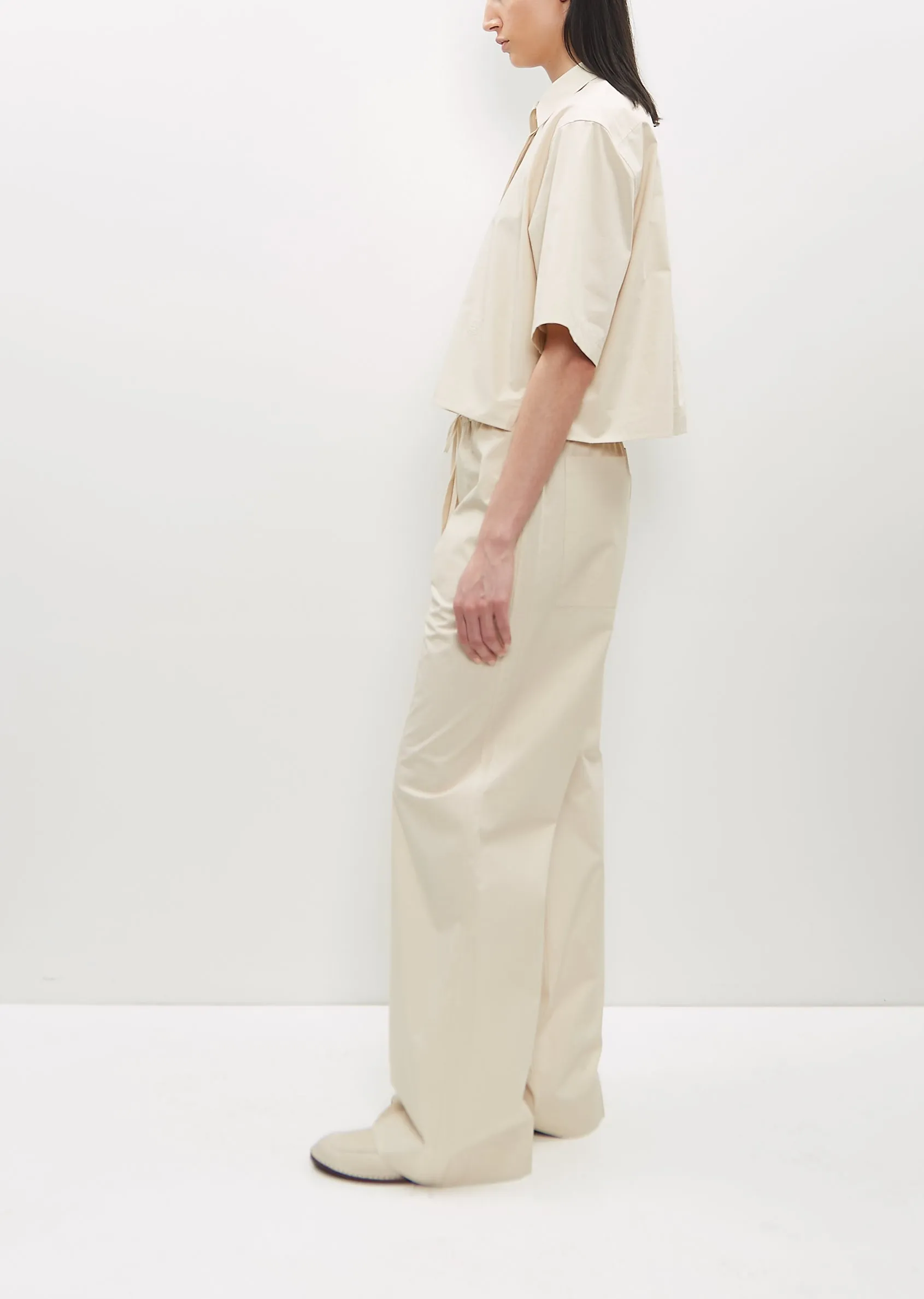Cropped Cotton Poplin Shirt — Stone