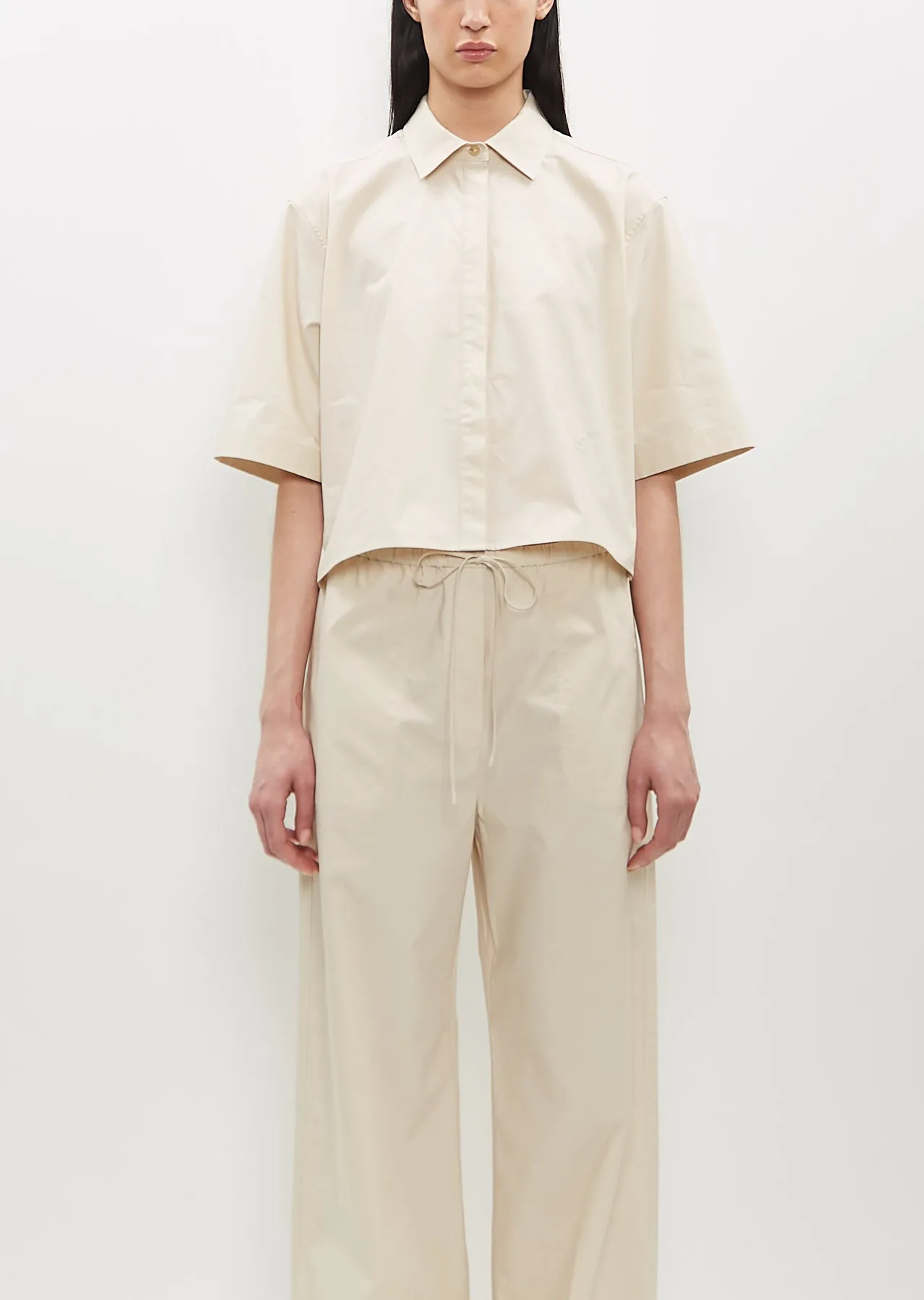 Cropped Cotton Poplin Shirt — Stone