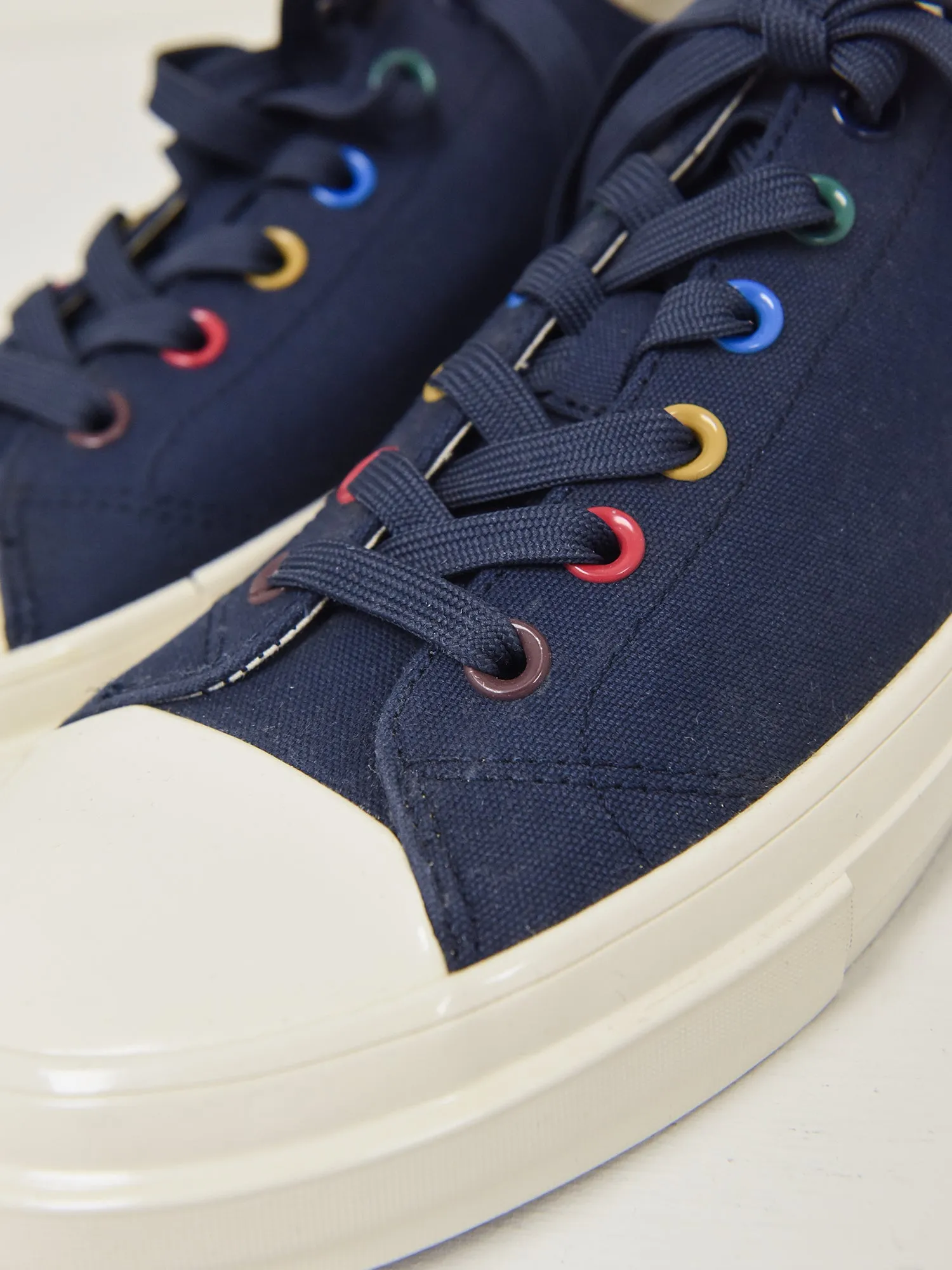 KINSEY CANVAS LOW-TOP SNEAKERS_WOMEN