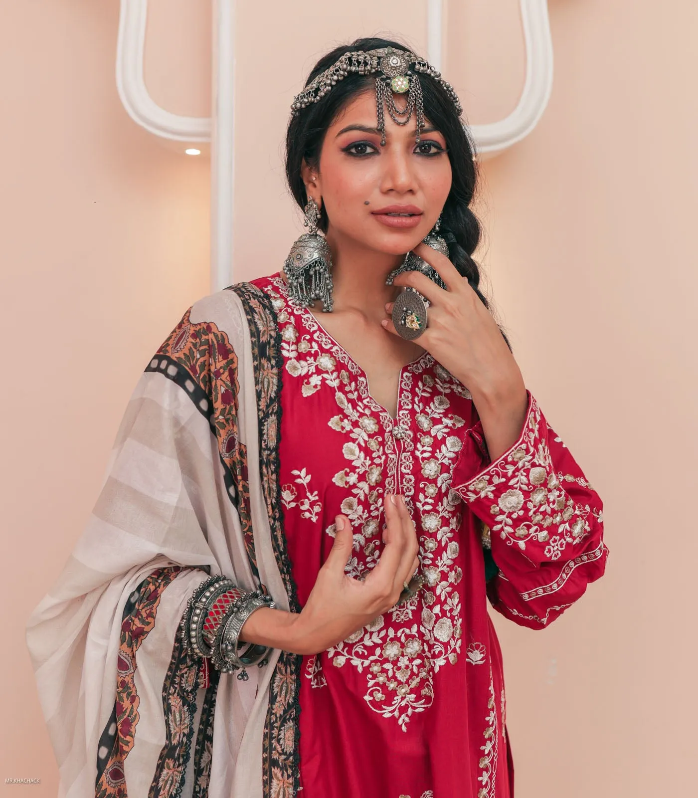 Red Lawn  Embroidered Kurta Set with Dupatta